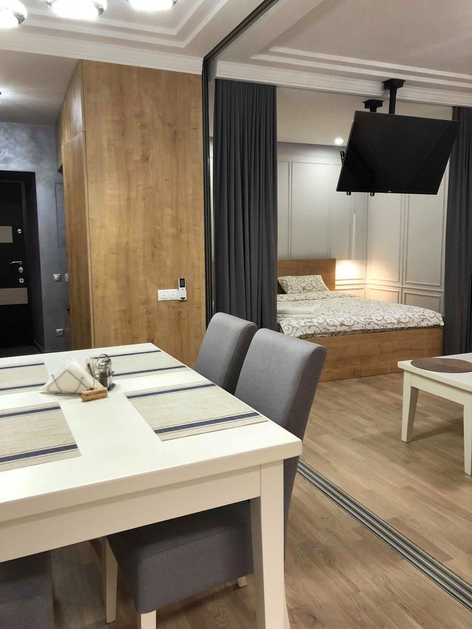 Lux Apartment Ruska Lviv Exterior photo